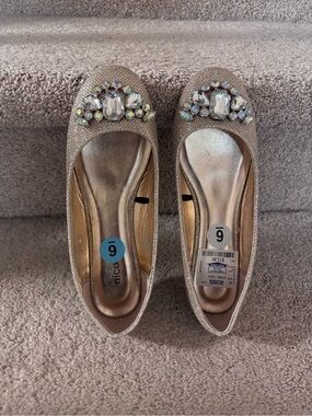 Women's Glitter Jeweled Ballet Flats - Gold